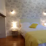 Au Pays De Jacquou D'hotes Et Table D'hotes En Dordogne Fossemagne