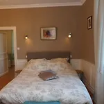 Bed & Breakfast Au Pays De Jacquou D'hotes Et Table D'hotes En Dordogne 3*