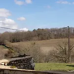 Bed and Breakfast Au Pays De Jacquou D'hotes Et Table D'hotes En Dordogne Fossemagne