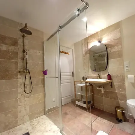 Bed and breakfast Au Pays De Jacquou : D'hotes Et Table D'hotes Fossemagne