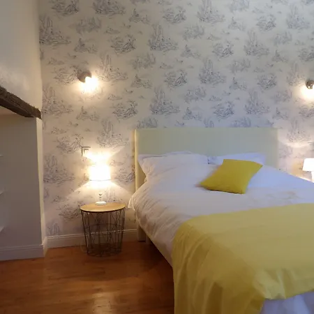 Au Pays De Jacquou D'hotes Et Table D'hotes En Dordogne Fossemagne