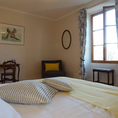 Au Pays De Jacquou D'hotes Et Table D'hotes En Dordogne