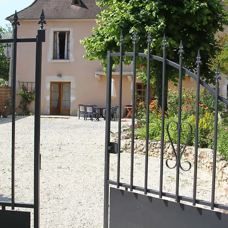 Au Pays De Jacquou D'hotes Et Table D'hotes En Dordogne Fossemagne