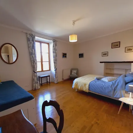 Au Pays De Jacquou D'hotes Et Table D'hotes En Dordogne 3*