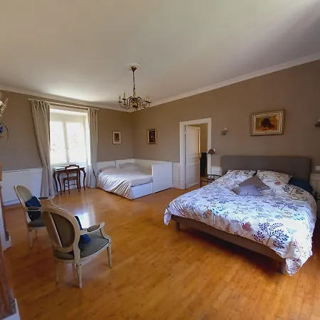 Bed & Breakfast Au Pays De Jacquou D'hotes Et Table D'hotes En Dordogne 3*