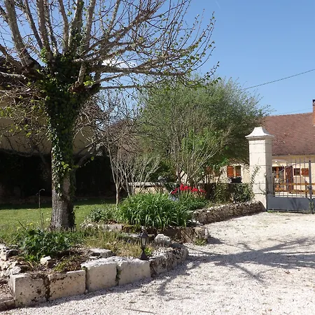 Au Pays De Jacquou D'hotes Et Table D'hotes En Dordogne 3* Fossemagne