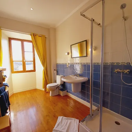 Bed & Breakfast Au Pays De Jacquou D'hotes Et Table D'hotes En Dordogne Fossemagne